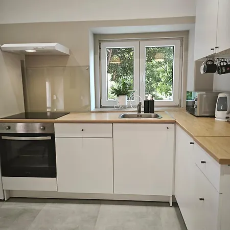 Apartamento 3 *